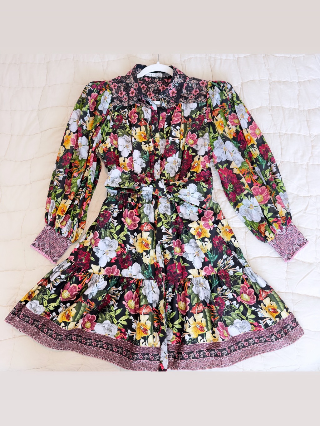 Alice + Olivia Black Floral Long-Sleeve Belted Tiered Dress